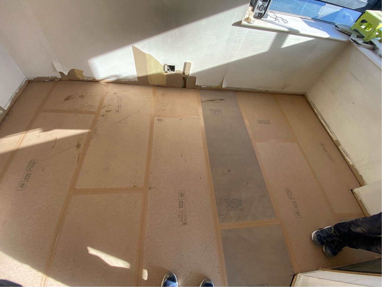 マンション　1日置床工事　乾式二重床（東京都足立区）