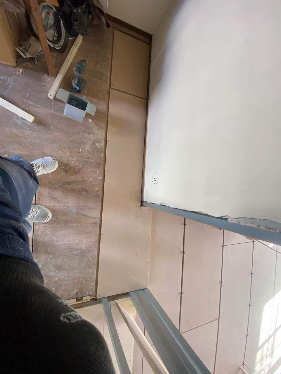 マンション　置床工事　乾式二重床（東京都杉並区）