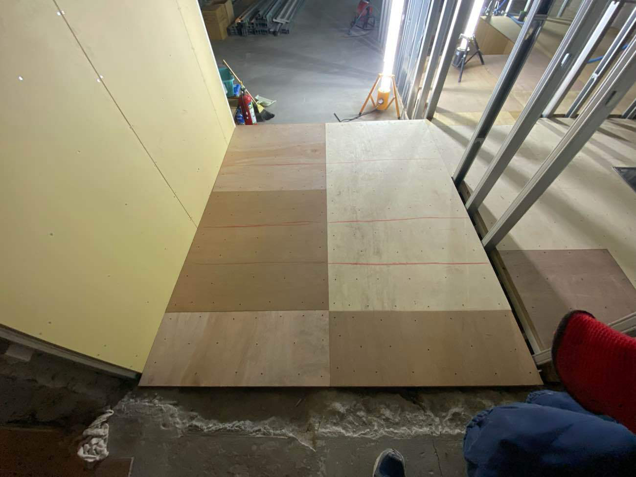 ビル改修　置床工事　フリーフロアCP（東京都新宿区）