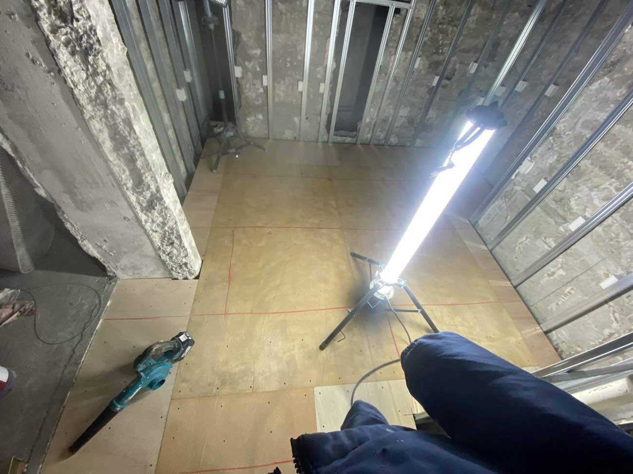 店舗改修　置床工事　フリーフロアCP（東京都新宿区）