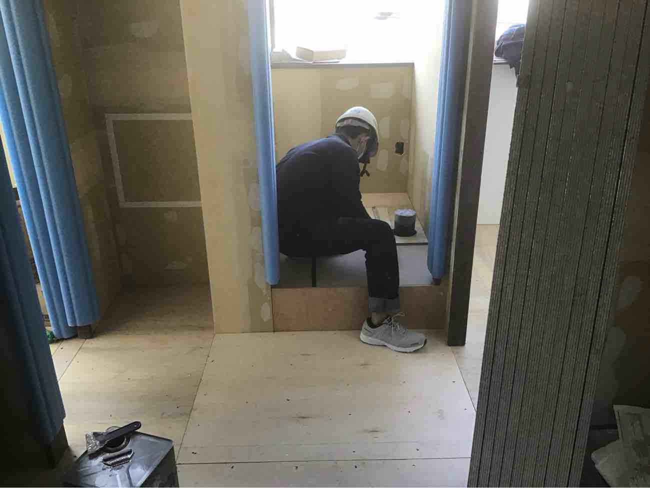 店舗　クリニック　乾式二重床（神奈川県大和市）