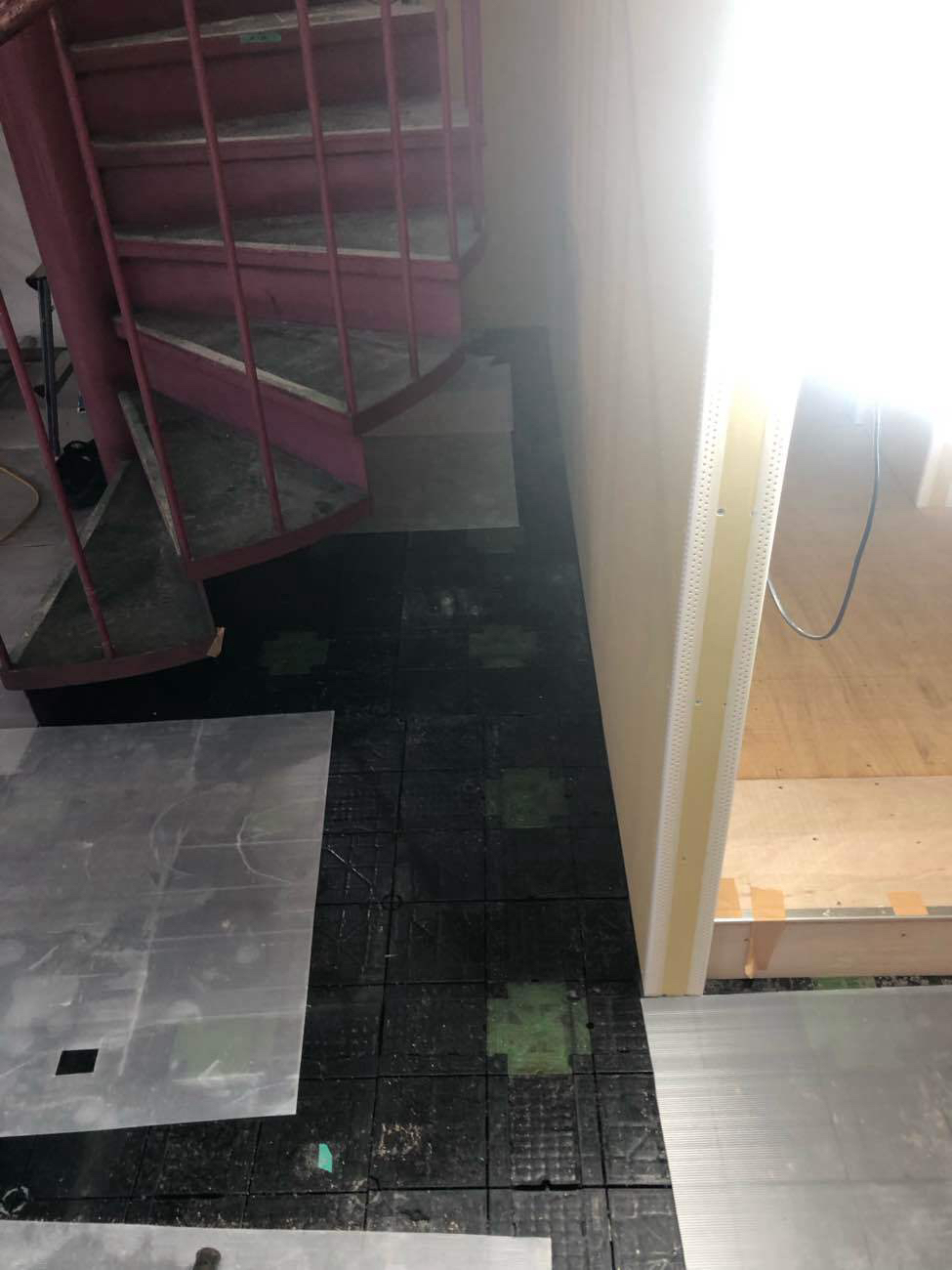 オフィス　置床工事　フリーフロアCP（埼玉県比企郡川島町）