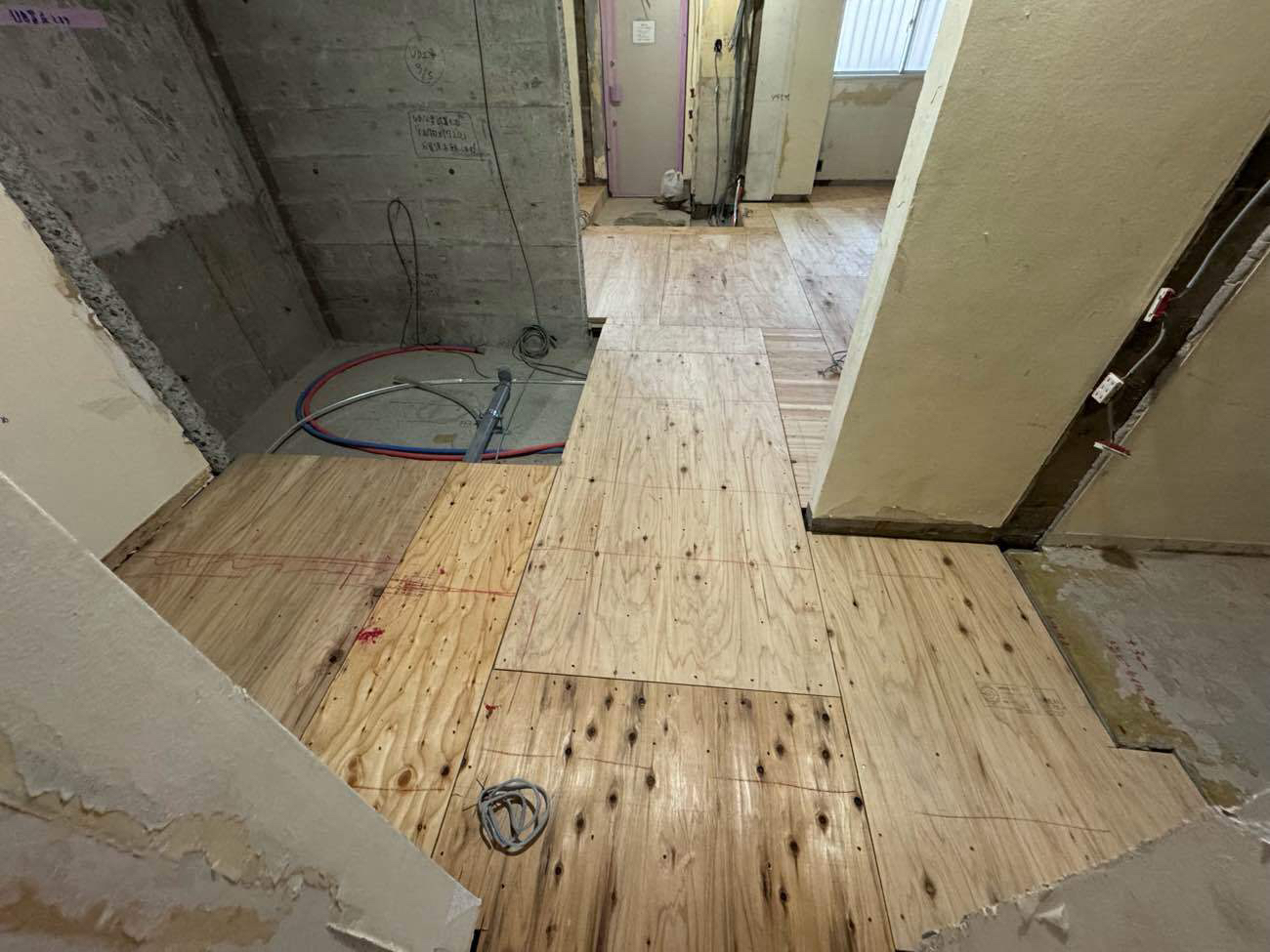 マンション　置床工事　フリーフロアCP（東京都渋谷区）