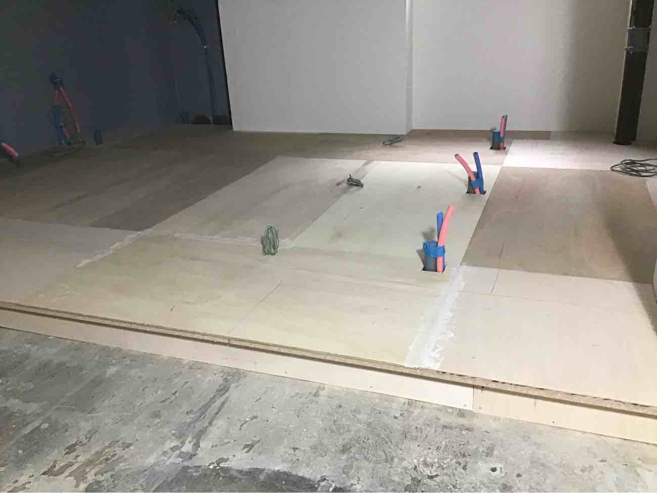 美容室　置床工事　乾式二重床（東京都渋谷区）