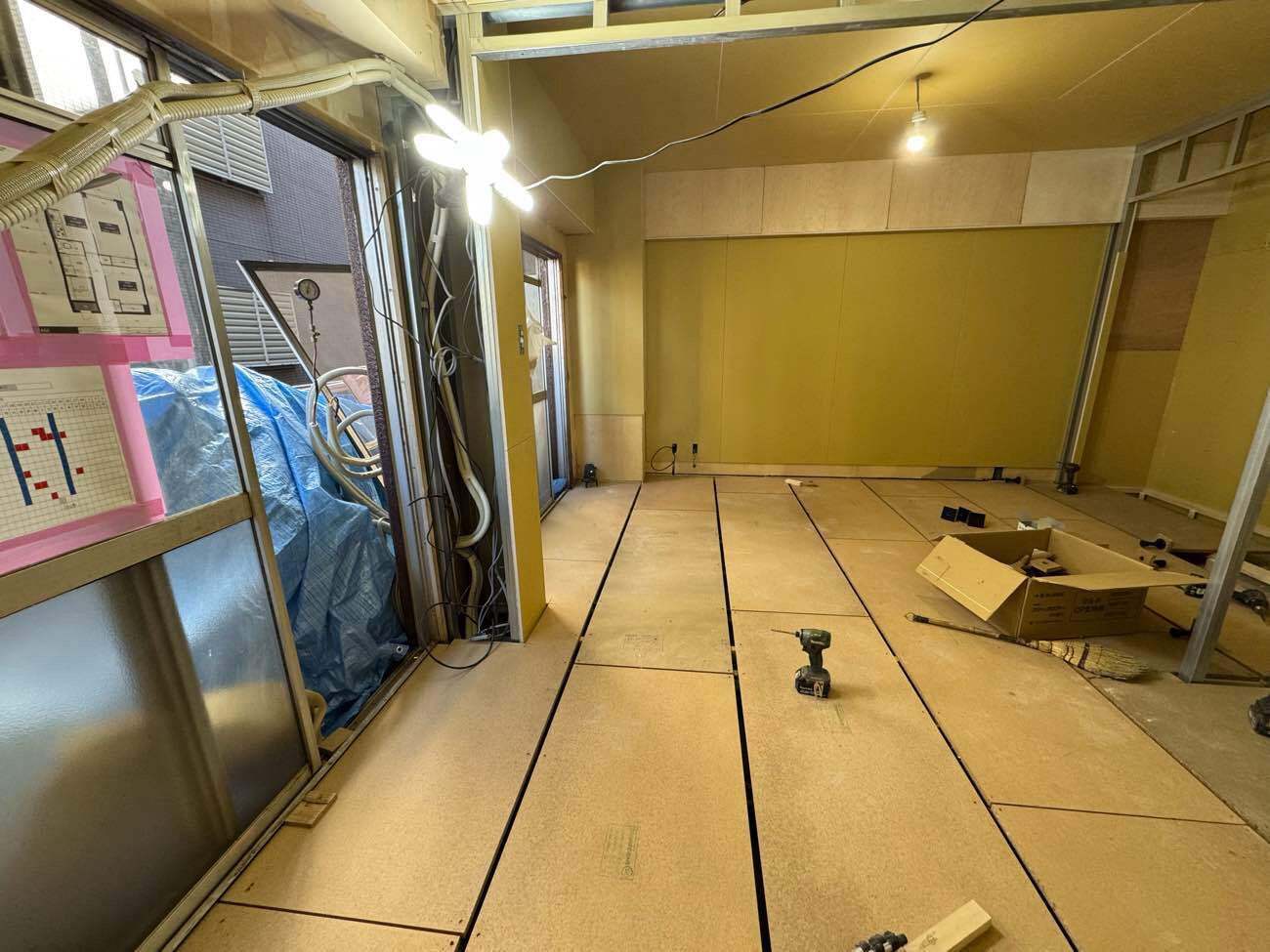 店舗　置床工事　乾式二重床（東京都品川区）