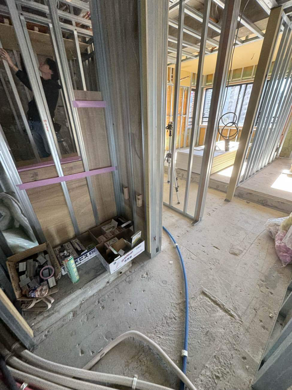 マンション　1日置床工事　乾式二重床（東京都渋谷区）