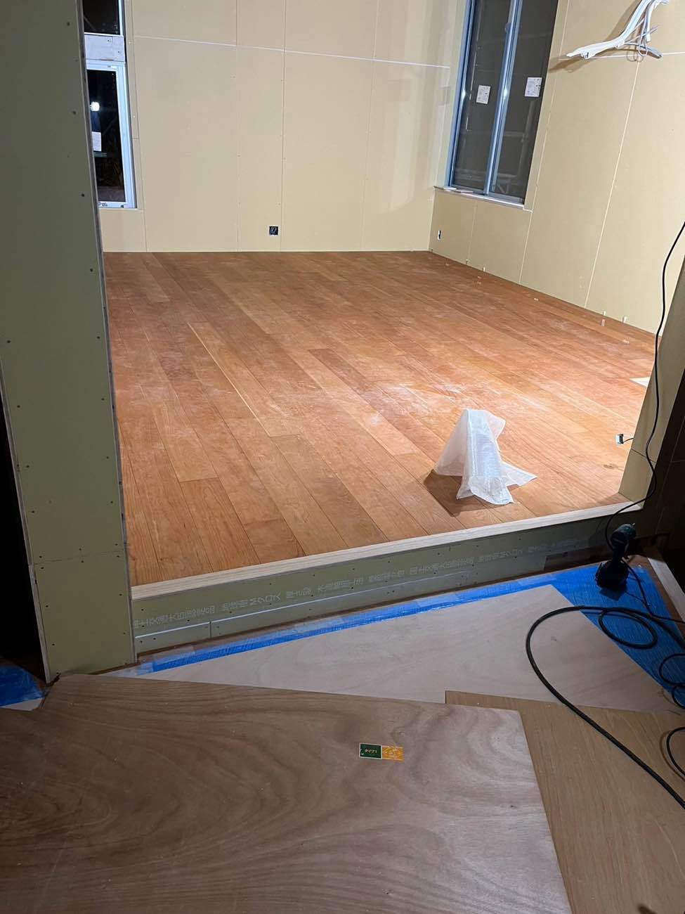 戸建て住宅新築　置床工事　乾式二重床（神奈川県横須賀市）