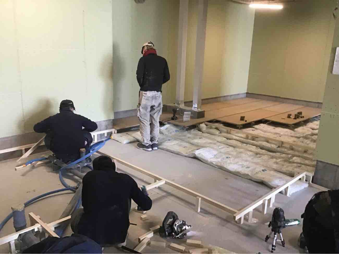 クリニック新装　置床工事　乾式二重床（埼玉県さいたま市）