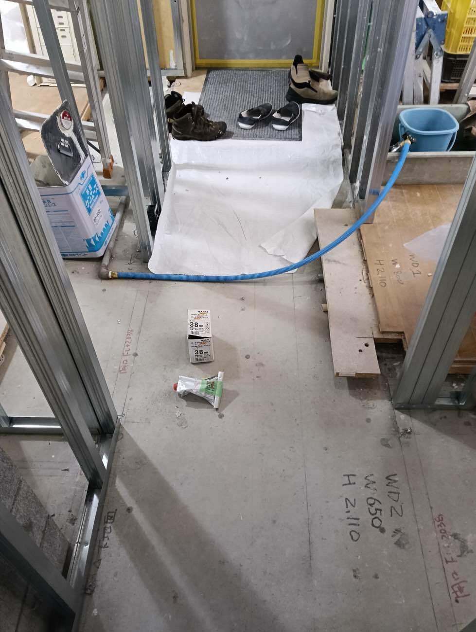 マンション　1日置床工事　乾式二重床（東京都江戸川区）