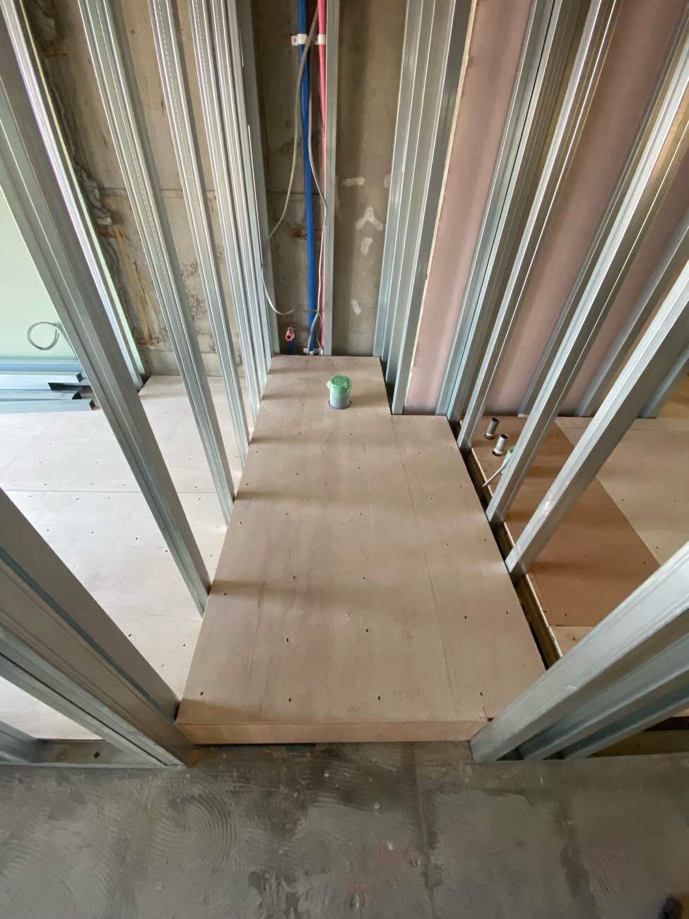 マンション　置床工事　乾式二重床（東京都世田谷区）