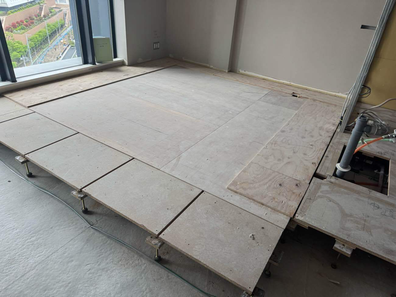 マンション　１日置床工事　フリーフロアCP（東京都中央区）