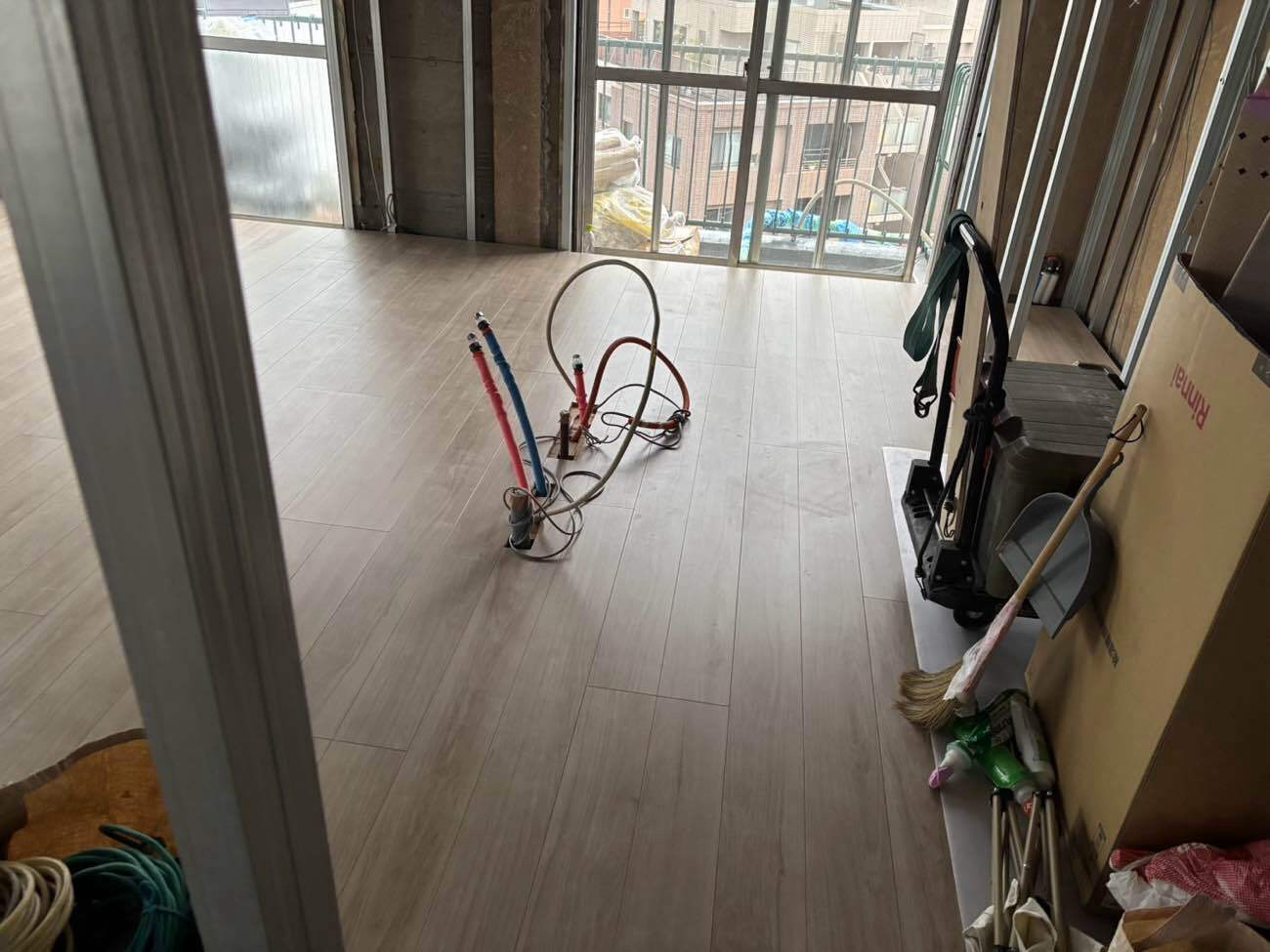 マンション　置床工事　乾式二重床（東京都世田谷区）