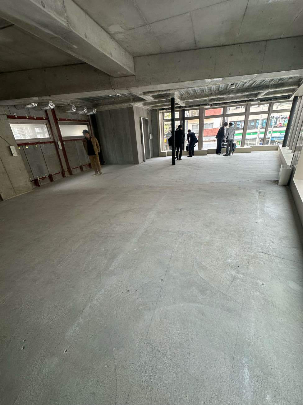 クリニック　置床工事　乾式二重床（東京都新宿区）