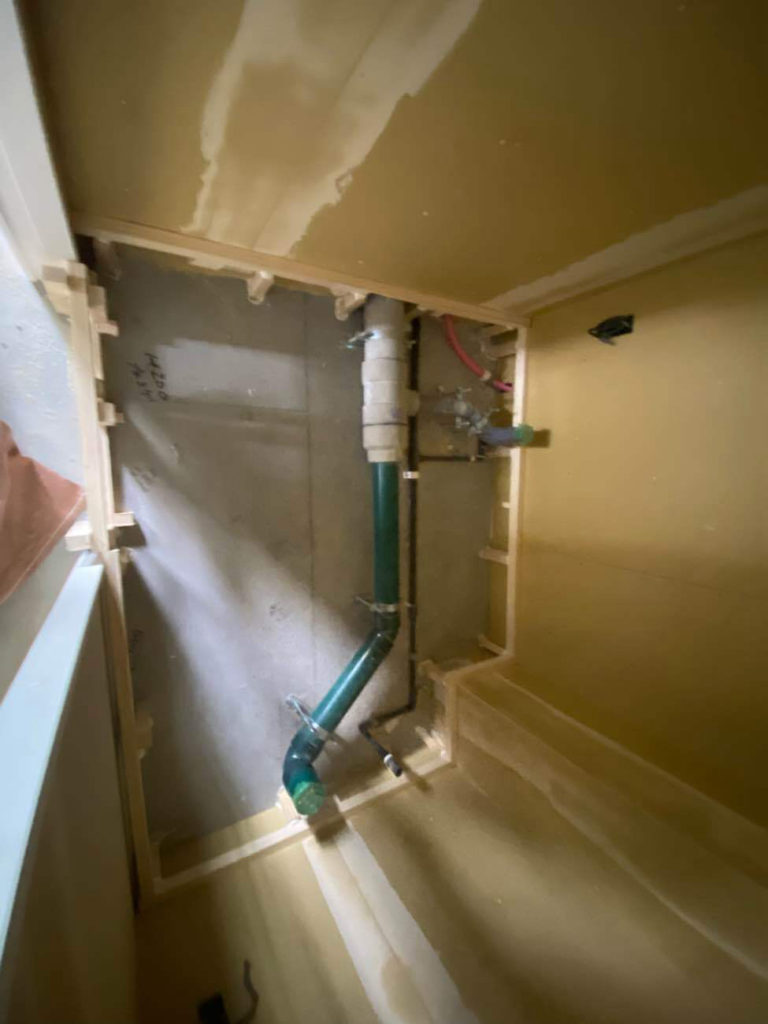 店舗　置床工事　乾式二重床（横浜市戸塚区）