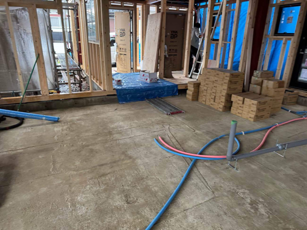 戸建て住宅　置床工事　乾式二重床（山梨県上野原市）