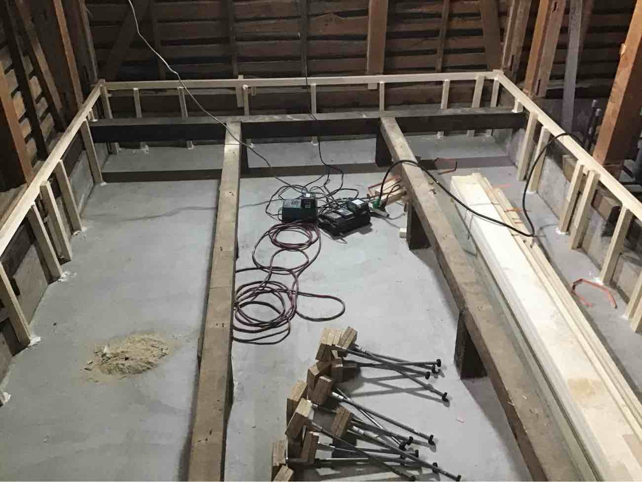 店舗　置床工事　乾式二重床（東京都板橋区）