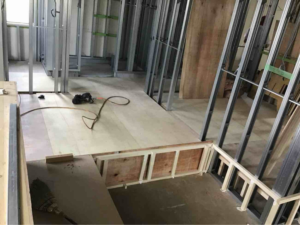 テナント　置床工事　乾式二重床（千葉県松戸市）