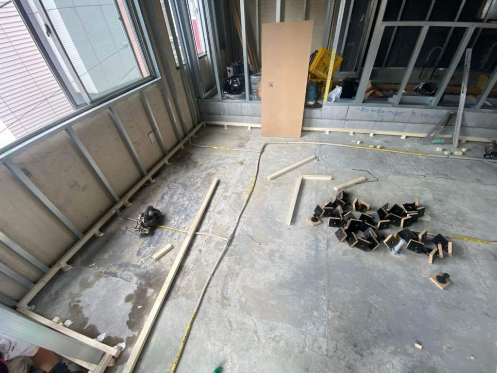 飲食店舗　置床工事　乾式二重床（東京都台東区）