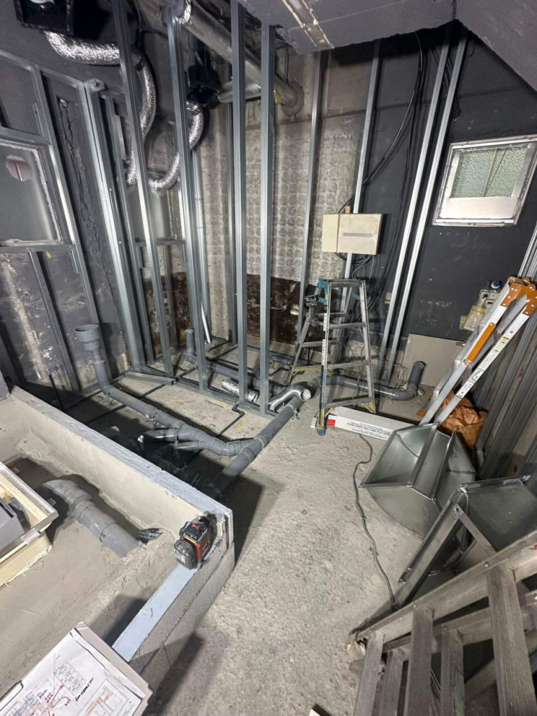 飲食店舗　置床工事　乾式二重床（東京都台東区）