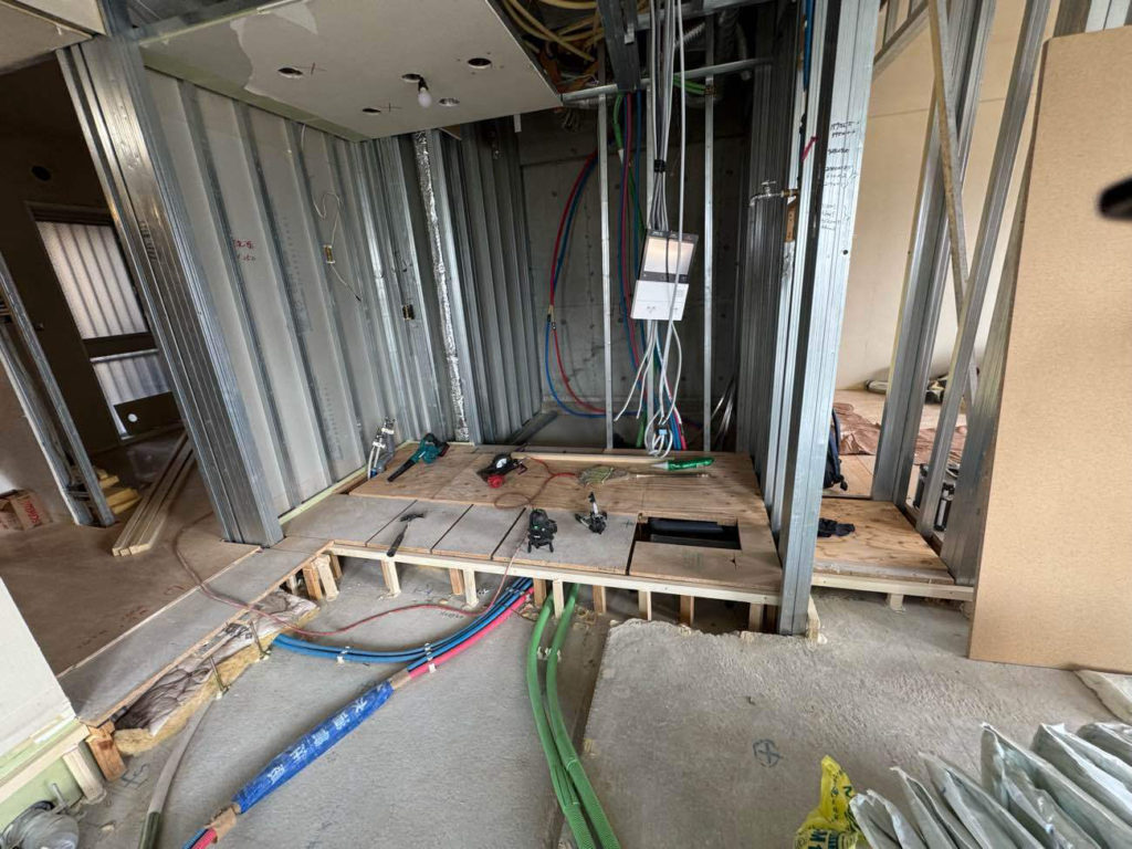 マンション　置床工事　乾式二重床（東京都中央区）