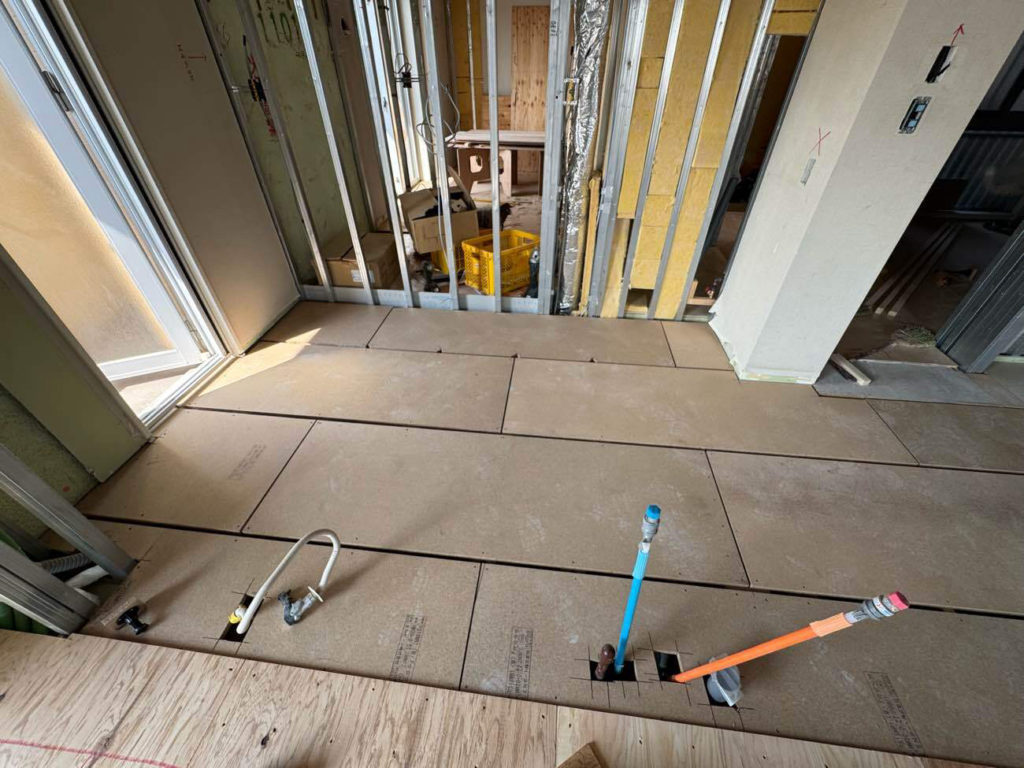 マンション　置床工事　乾式二重床（東京都中央区）