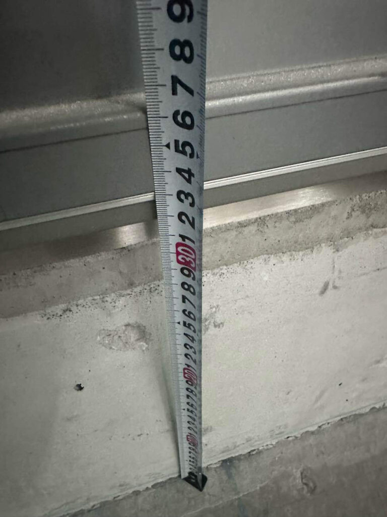 クリニック　置床工事　乾式二重床（東京都江東区）