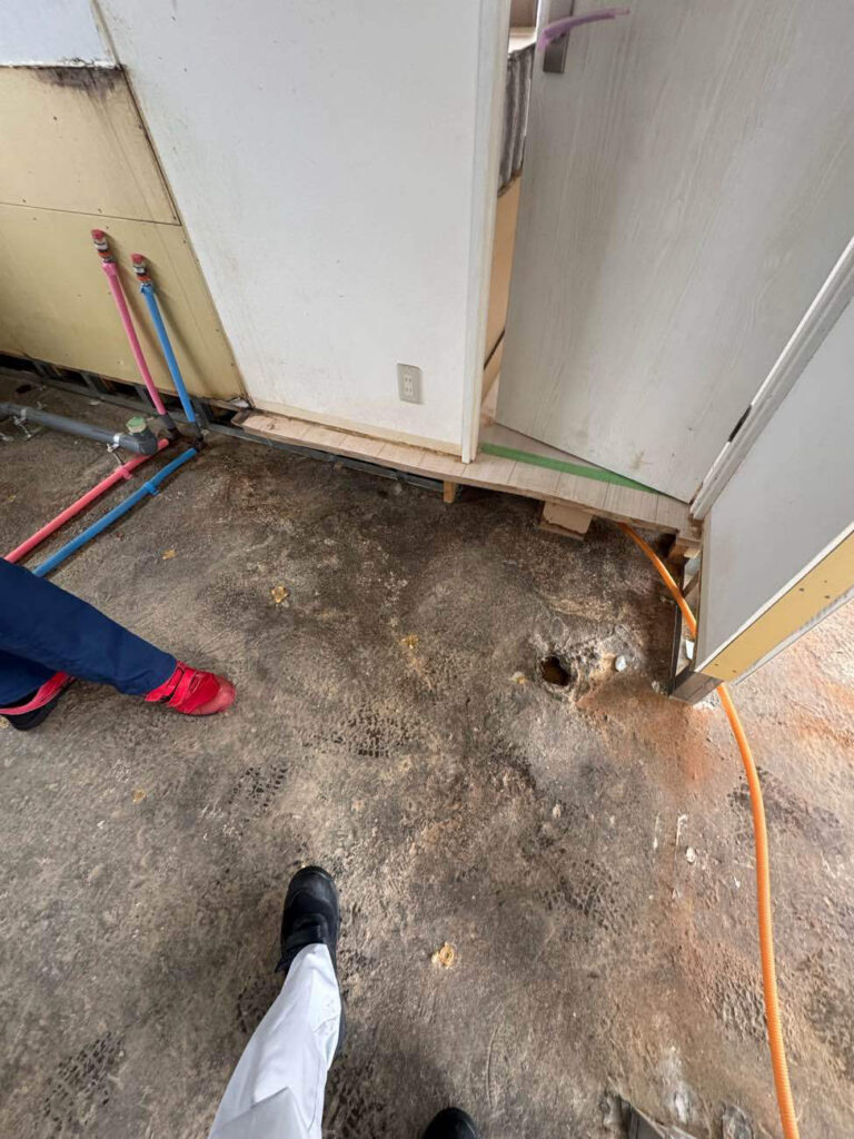 アパート改修　置床工事　乾式二重床（東京都江東区）