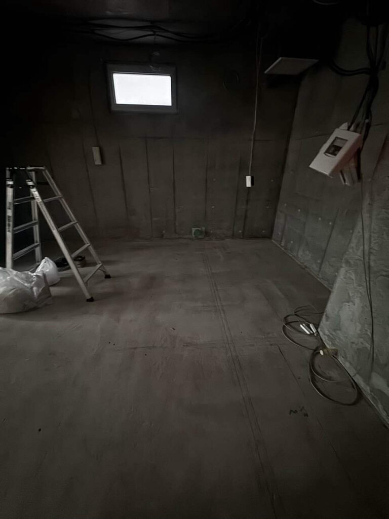 店舗　一日工事　乾式二重床（東京都墨田区）