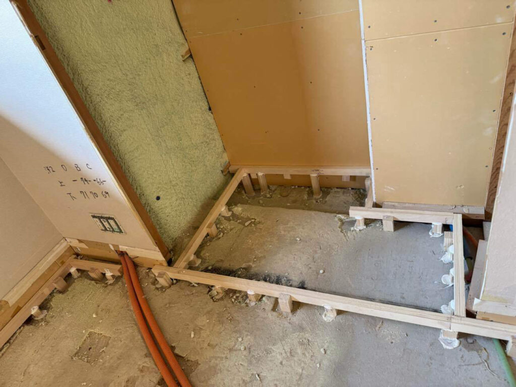 マンション　置床工事　乾式二重床（東京都世田谷区）