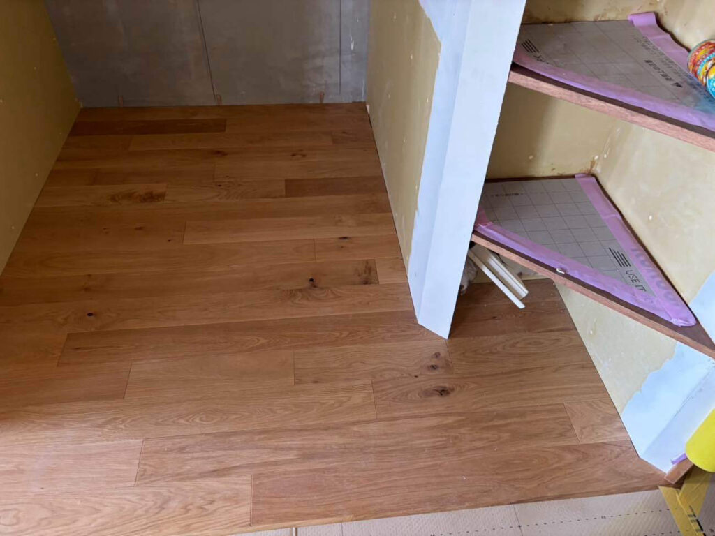 マンション　フローリング工事　小巾フロア（横浜市港北区）