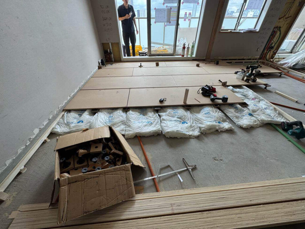 マンション　１日置床工事　乾式二重床（東京都渋谷区）