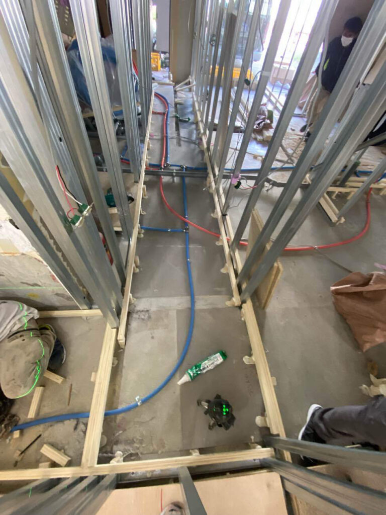 ホテル改修　置床工事　乾式二重床（東京都葛飾区）