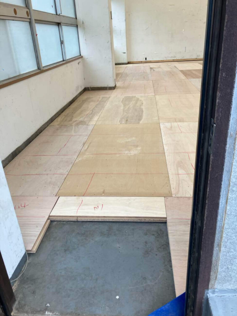 施設　置床工事　乾式二重床（東京都小平市）