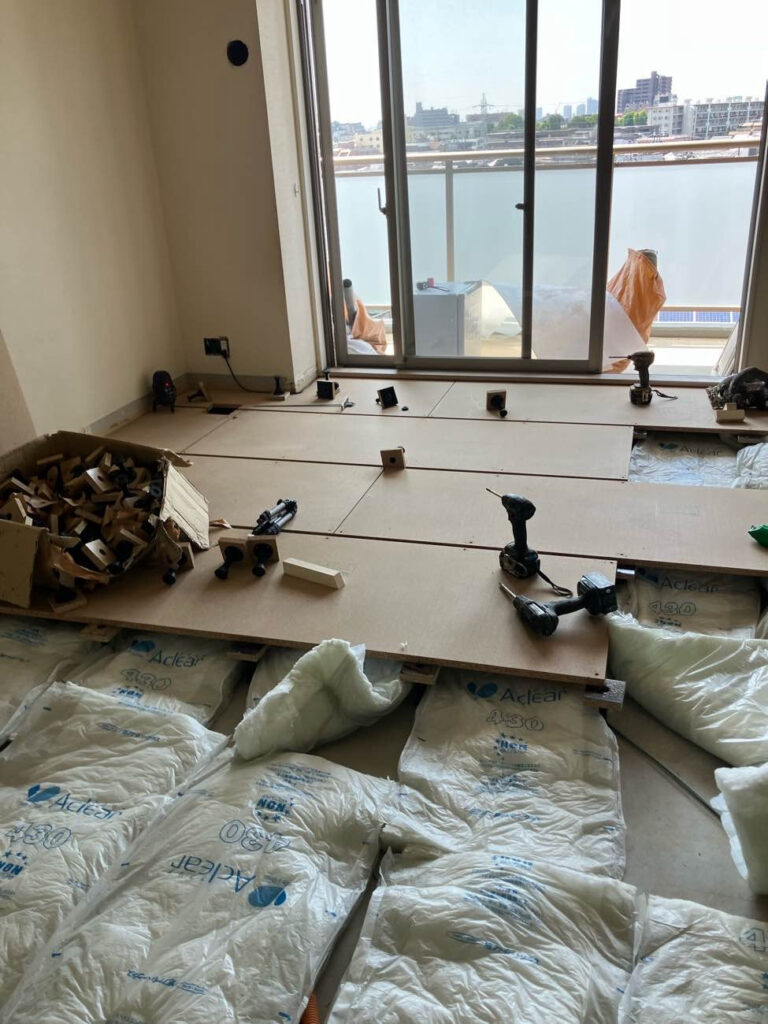 マンション　置床工事　乾式二重床（東京都世田谷区）