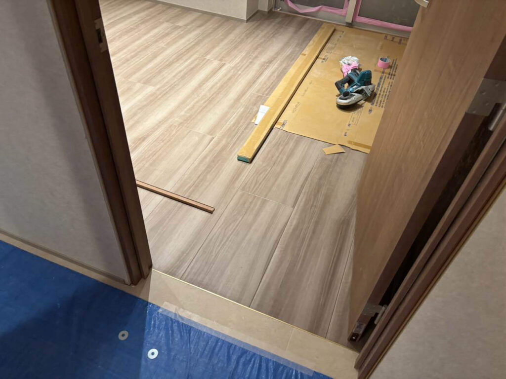 マンション　フローリング工事　乾式二重床（東京都中央区）