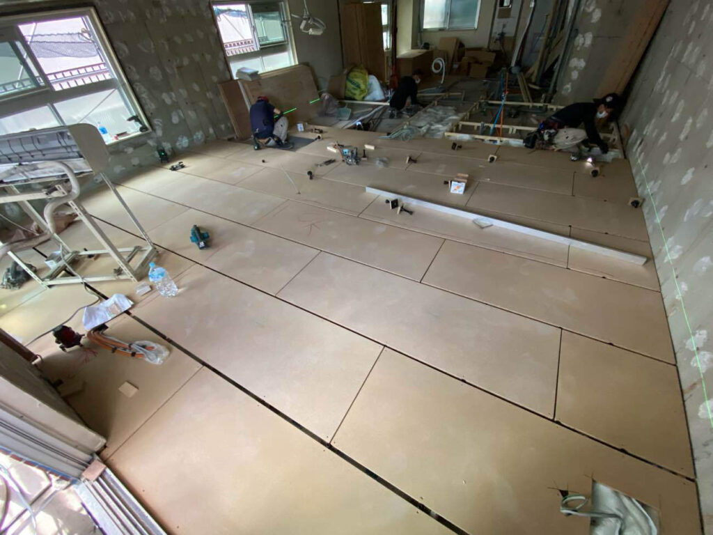 マンション　置床工事　乾式二重床（東京都渋谷区）