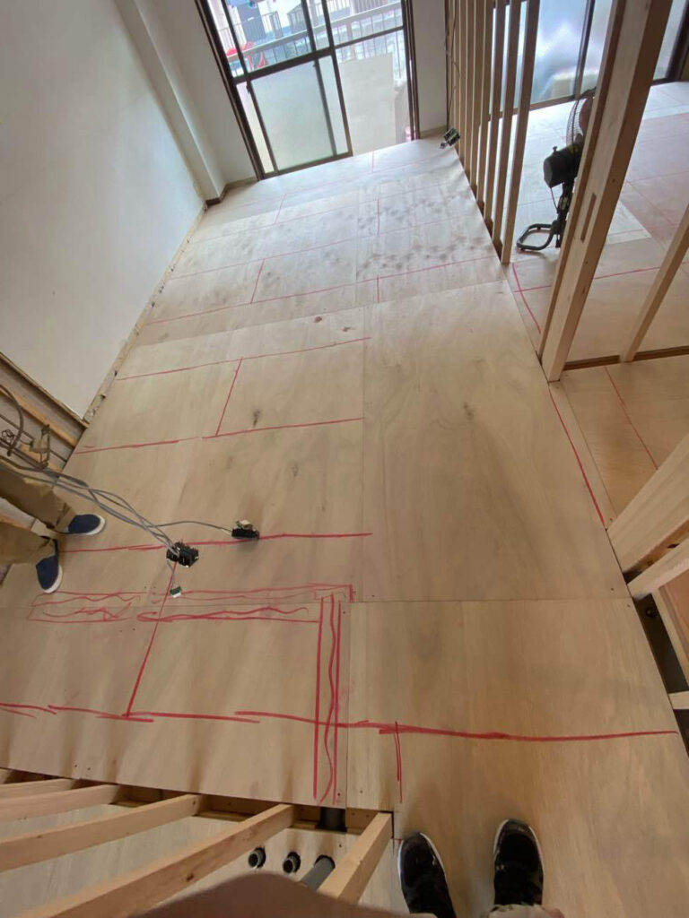 マンション　1日置床工事　乾式二重床（川崎市宮前区）