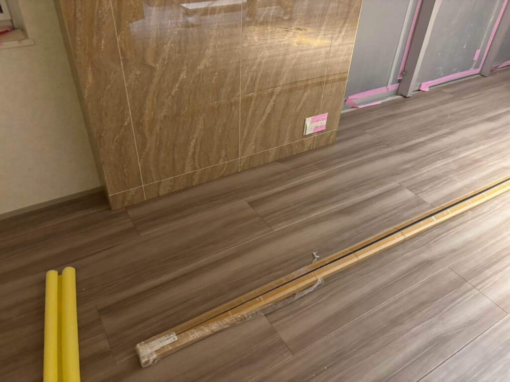 マンション　フローリング工事　乾式二重床（東京都中央区）