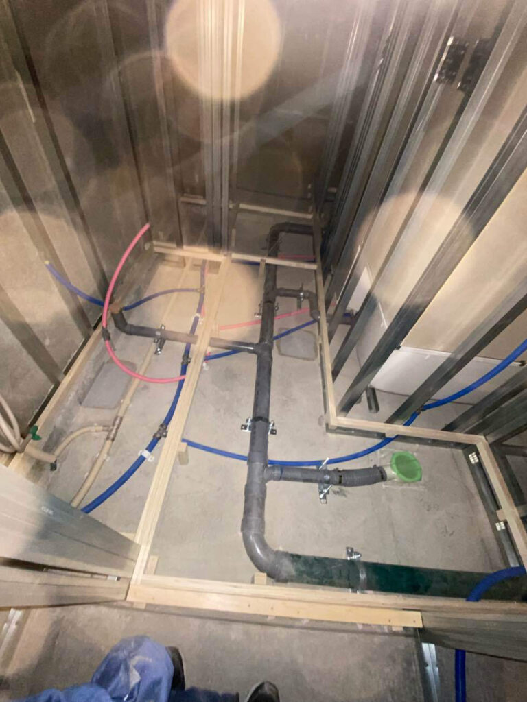 マンション　置床工事　乾式二重床（神奈川県平塚市）