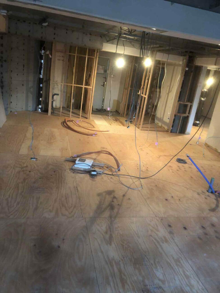 マンション　置床工事　乾式二重床（東京都目黒区）