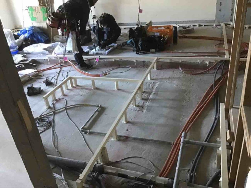 マンション　置床工事　乾式二重床（東京都目黒区）