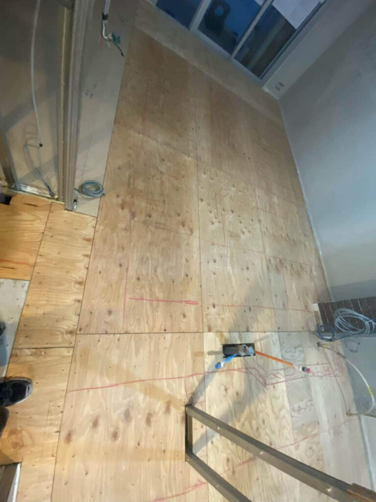 マンション　置床工事　乾式二重床（東京都中央区）