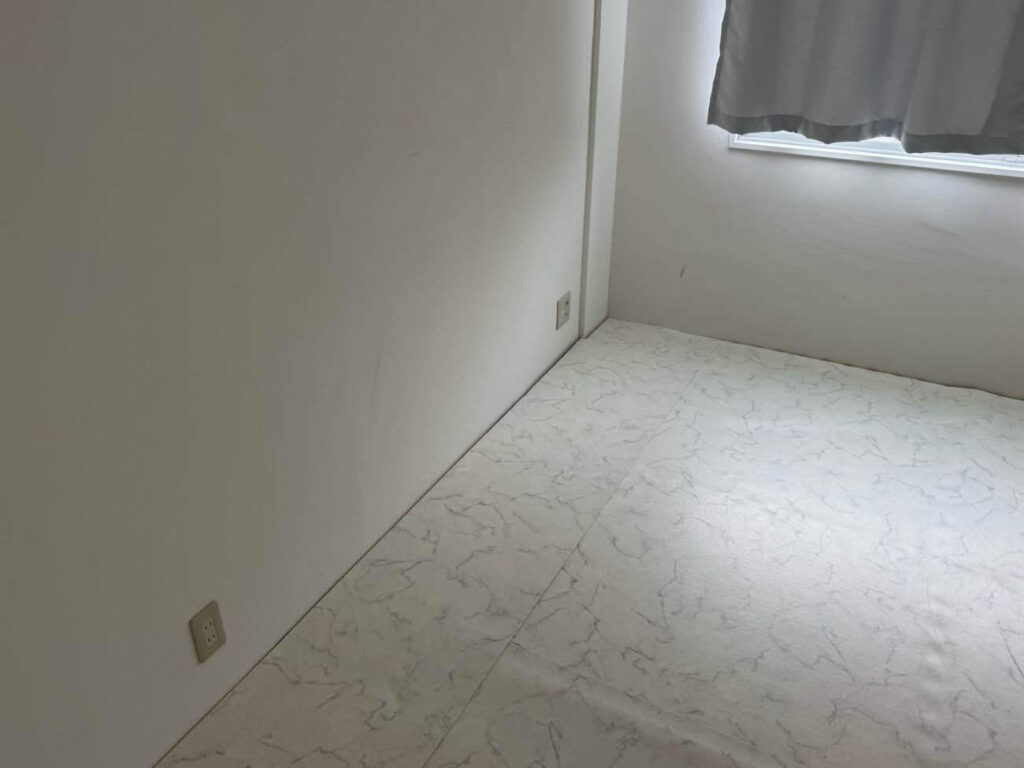 レンタルスタジオ　置床工事　乾式二重床（横浜市神奈川区）