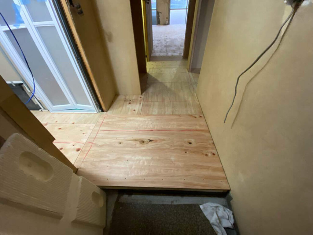 マンション 1日置床工事 乾式二重床(横浜市神奈川区)