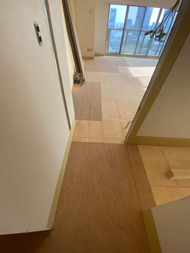 マンション　置床工事　乾式二重床（東京都中央区）