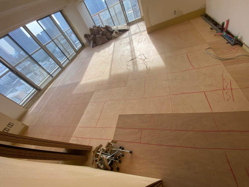 マンション　置床工事　乾式二重床（東京都中央区）