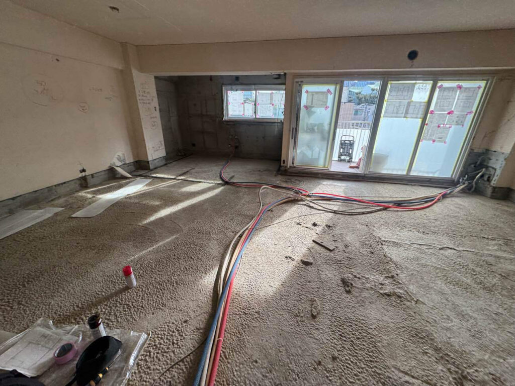 マンション　置床工事　乾式二重床（東京都港区）