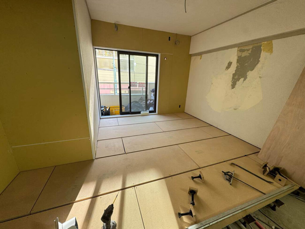 マンション　置床工事　乾式二重床（東京都渋谷区）