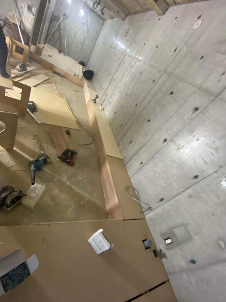 店舗 新装 置床工事 乾式二重床(東京都江東区)