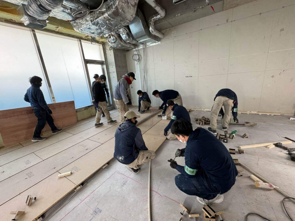 マンションテナント　置床工事　乾式二重床（東京都渋谷区）